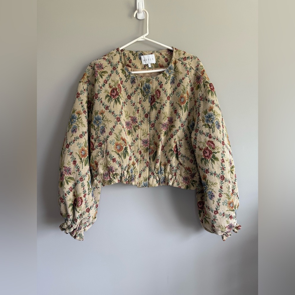 Mabel Floral Fabric Quilted bomber Jacket Size Large - Picture 7 of 11